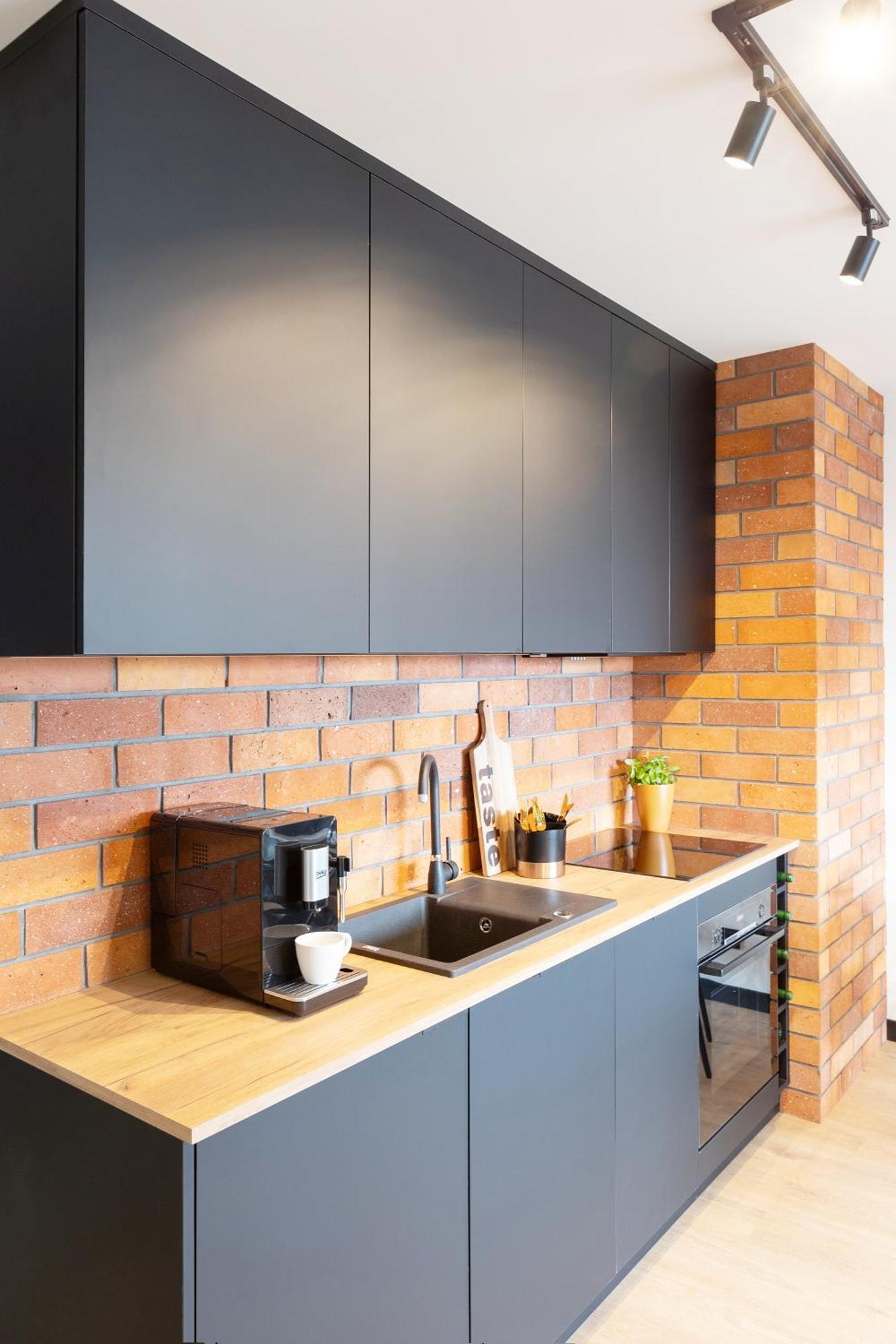 קטוביץ Kobiela Apartments Debowe Tarasy מראה חיצוני תמונה