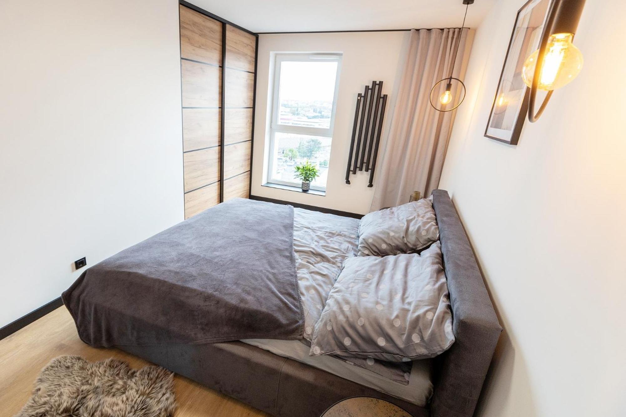 קטוביץ Kobiela Apartments Debowe Tarasy מראה חיצוני תמונה
