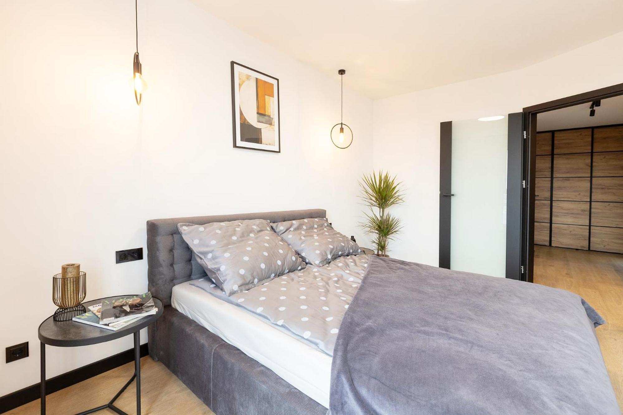 קטוביץ Kobiela Apartments Debowe Tarasy מראה חיצוני תמונה