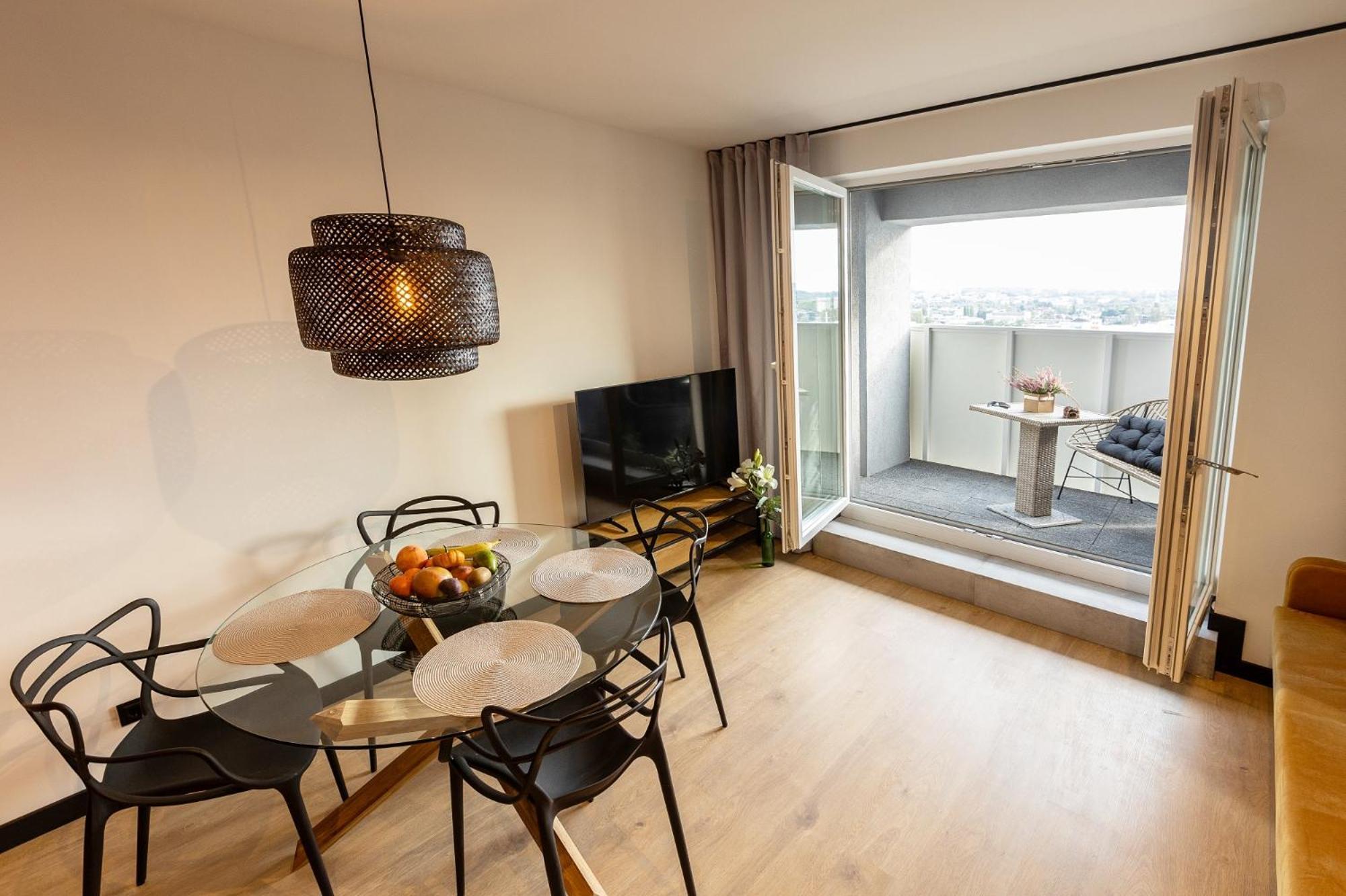 קטוביץ Kobiela Apartments Debowe Tarasy מראה חיצוני תמונה